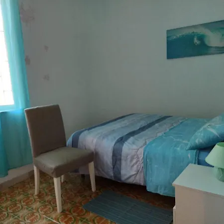Casa Roby 120 Mt Holiday home *